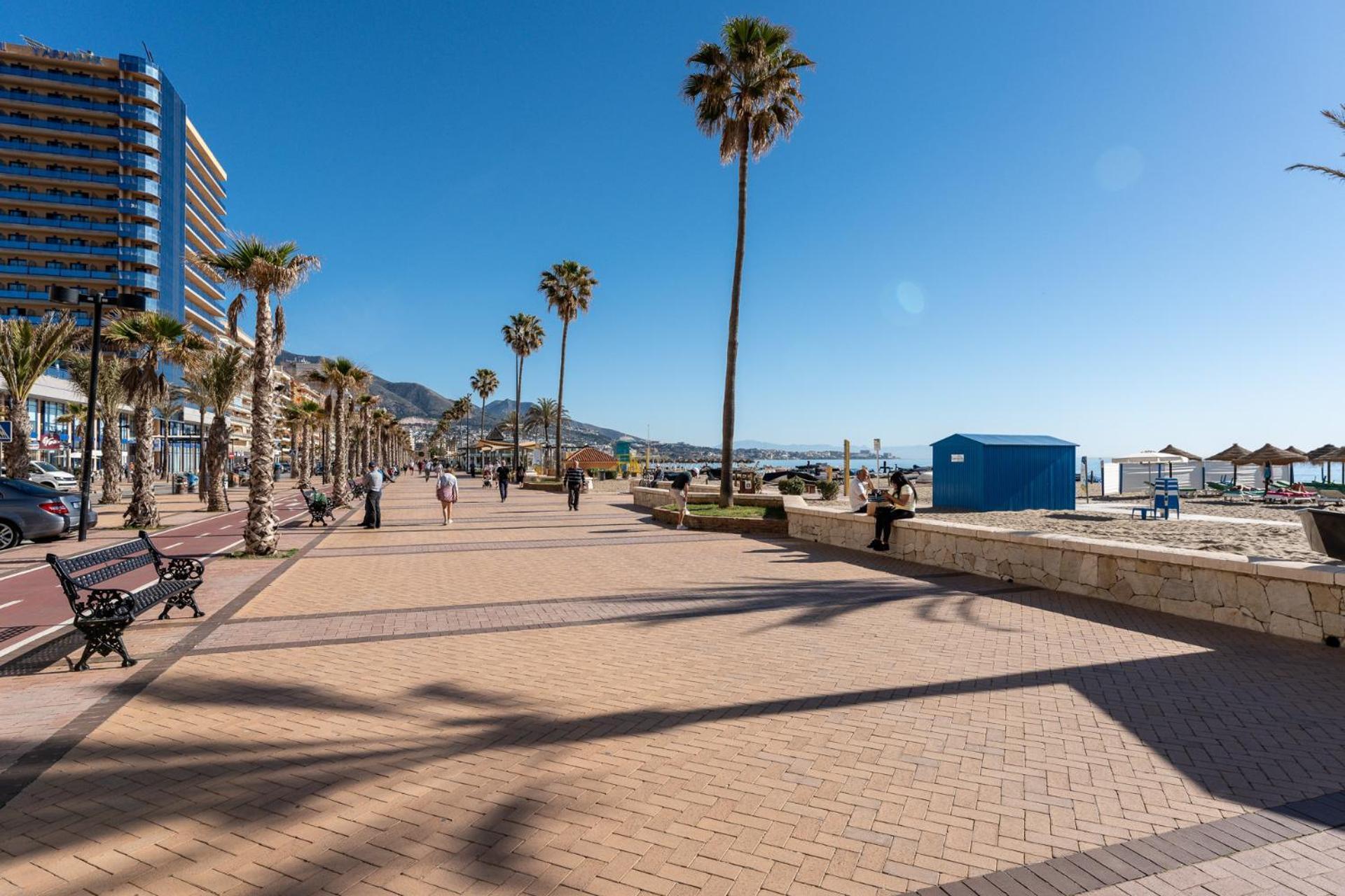 Malagasuite Fuengirola Beach & Sun Экстерьер фото